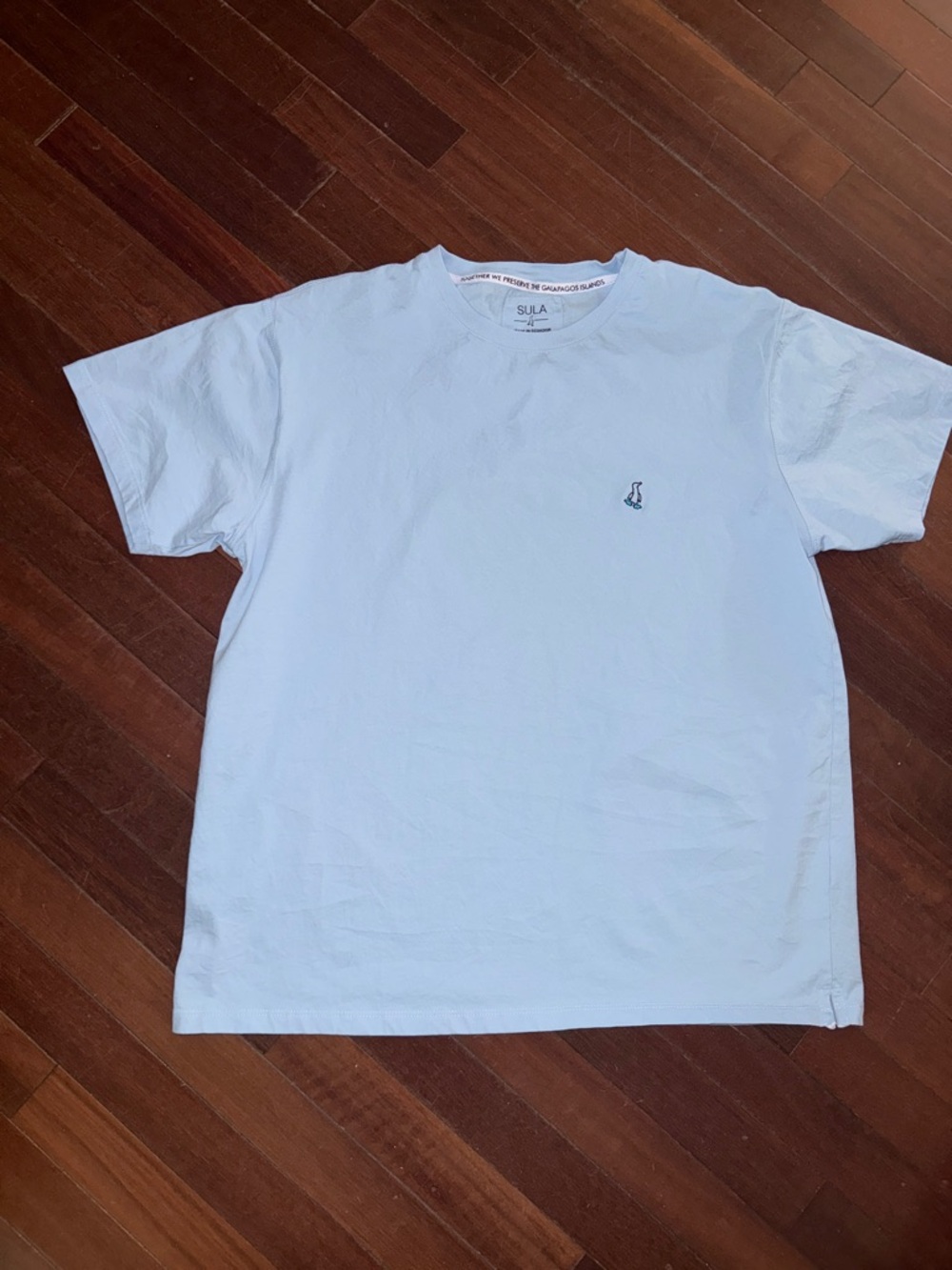 Sula Men's White Crewneck Short Sleeve Tee with Subtle Logo